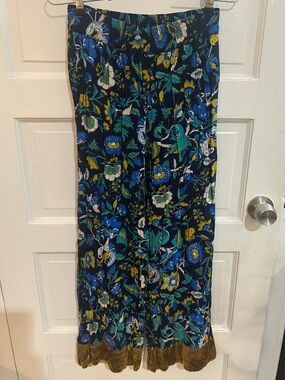 Anthropologie wide-legged floral pant. XXS